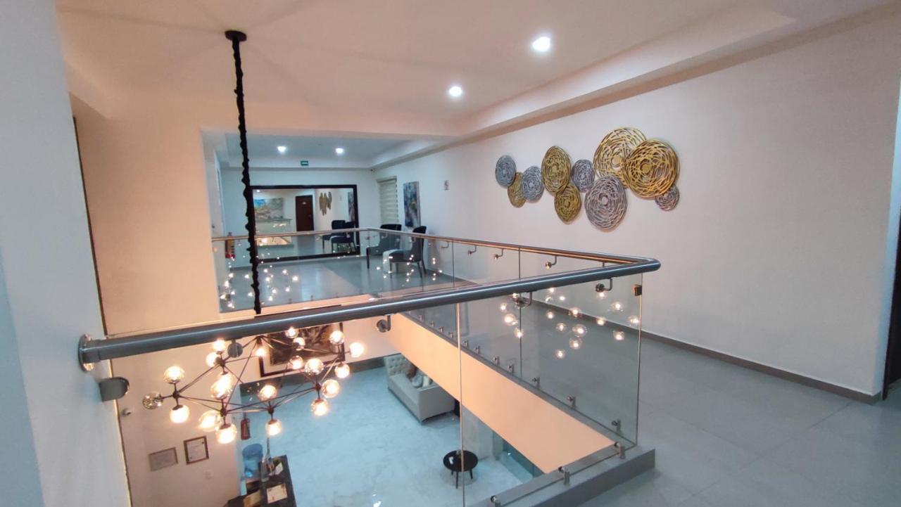 Hotel Andalucia โทร์เรออน ภายนอก รูปภาพ